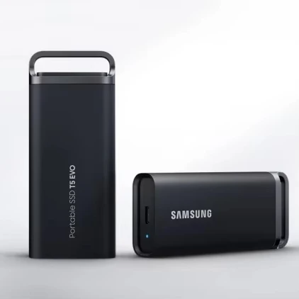 SAMSUNG - jmiyo8★未開封品 2TB Samsung ポータブルSSD T5 Amazon.com: SAMSUNG T5 Portable SSD 2TB - Up to 540MB/s
