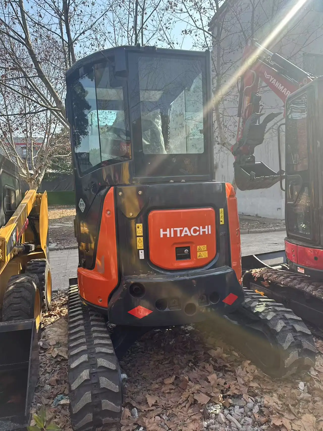 Used Hitachi ZX35u-5A Mini Crawler Excavator 99% Japan Made 3 Ton