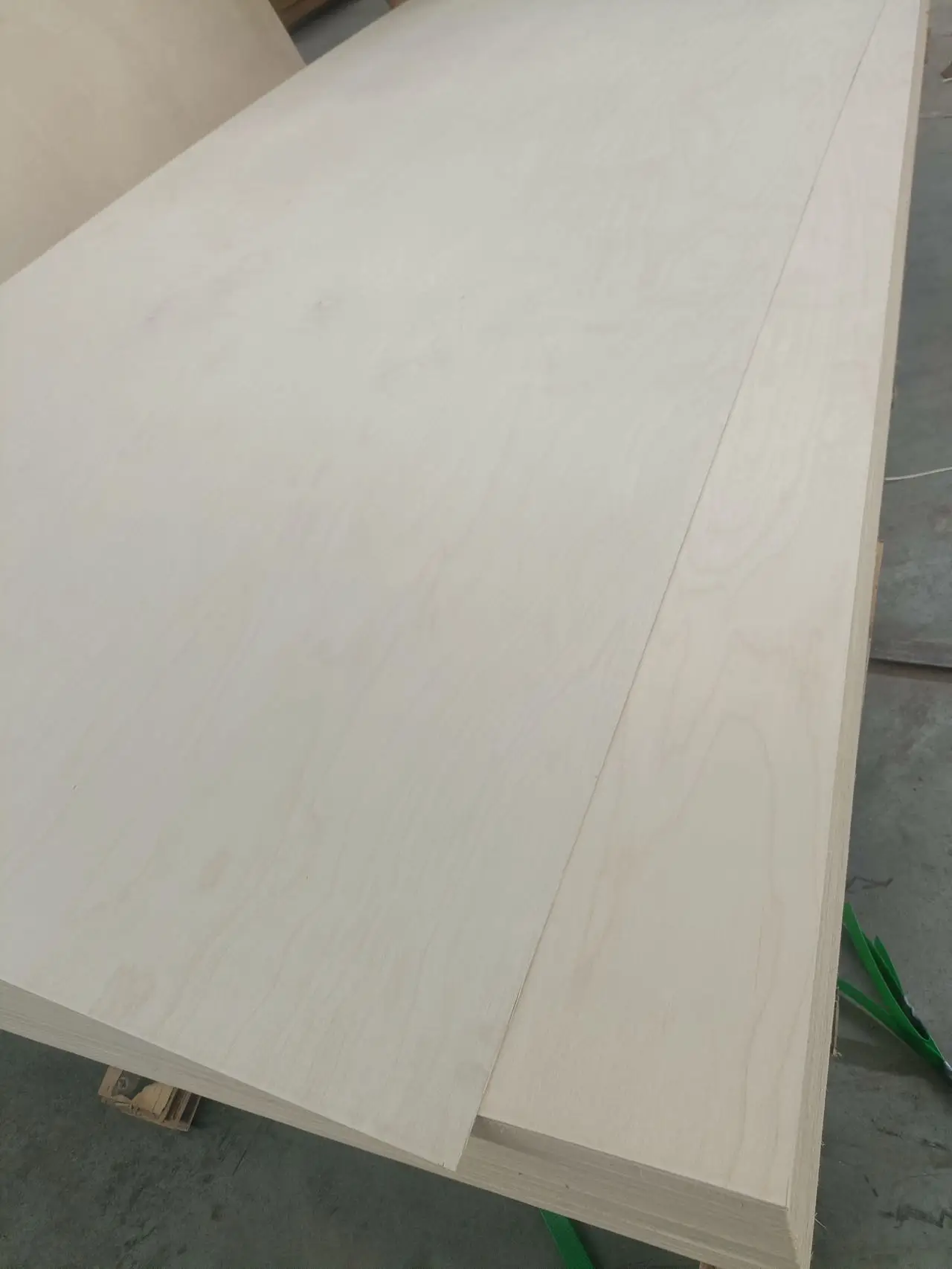 wholesale basswood plywood 1.5mm 3mm basswood