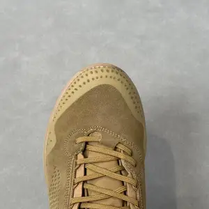 High-End 1000 Cabinet Unisex Outdoor Tactical Boots Cow Suede Upper Slip Resistant Rubber Outsole Anti-Splashing Hiking