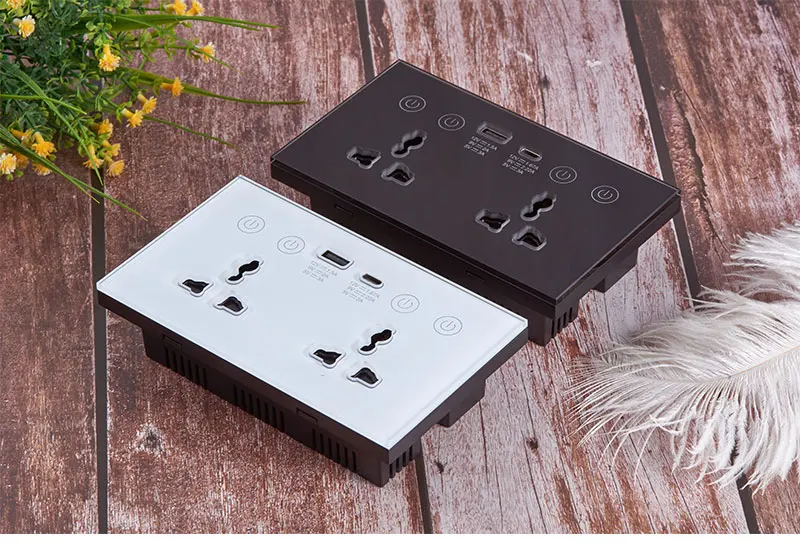 Tuya Wifi Smart Socket With USB Type-C Interfaces 147 Universal Electrical Power Socket 20A Dual Socket