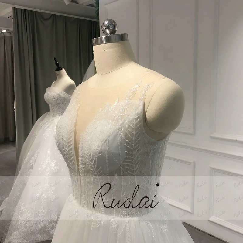 QW01157 Simple Illusion Scoop Neck Beading Lace Wedding Dress Ruffles A-Line Bride Gowns