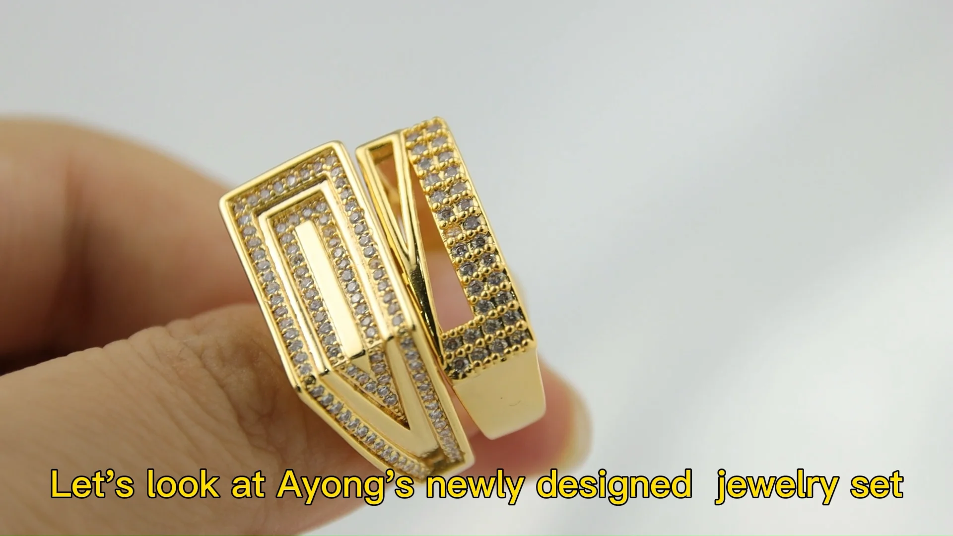 Personalized Hollow-out Zircon Ring For Women