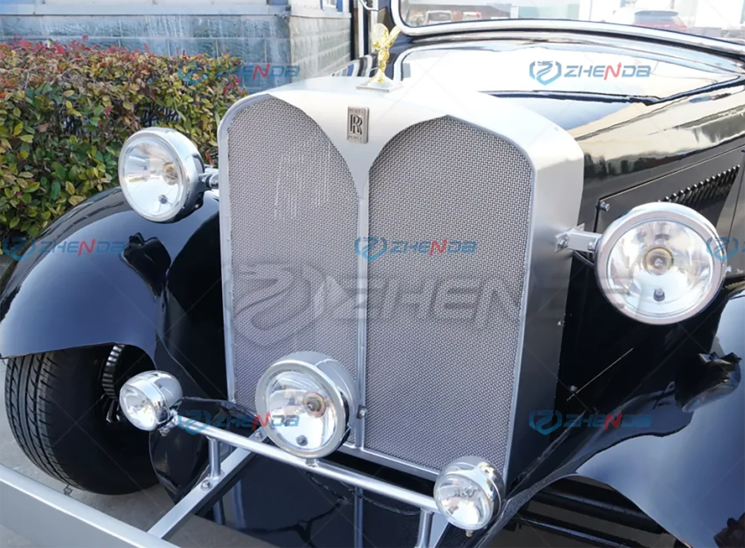 Classic Car With Canopy Luxury Sightseeing Vintage Car Collectible