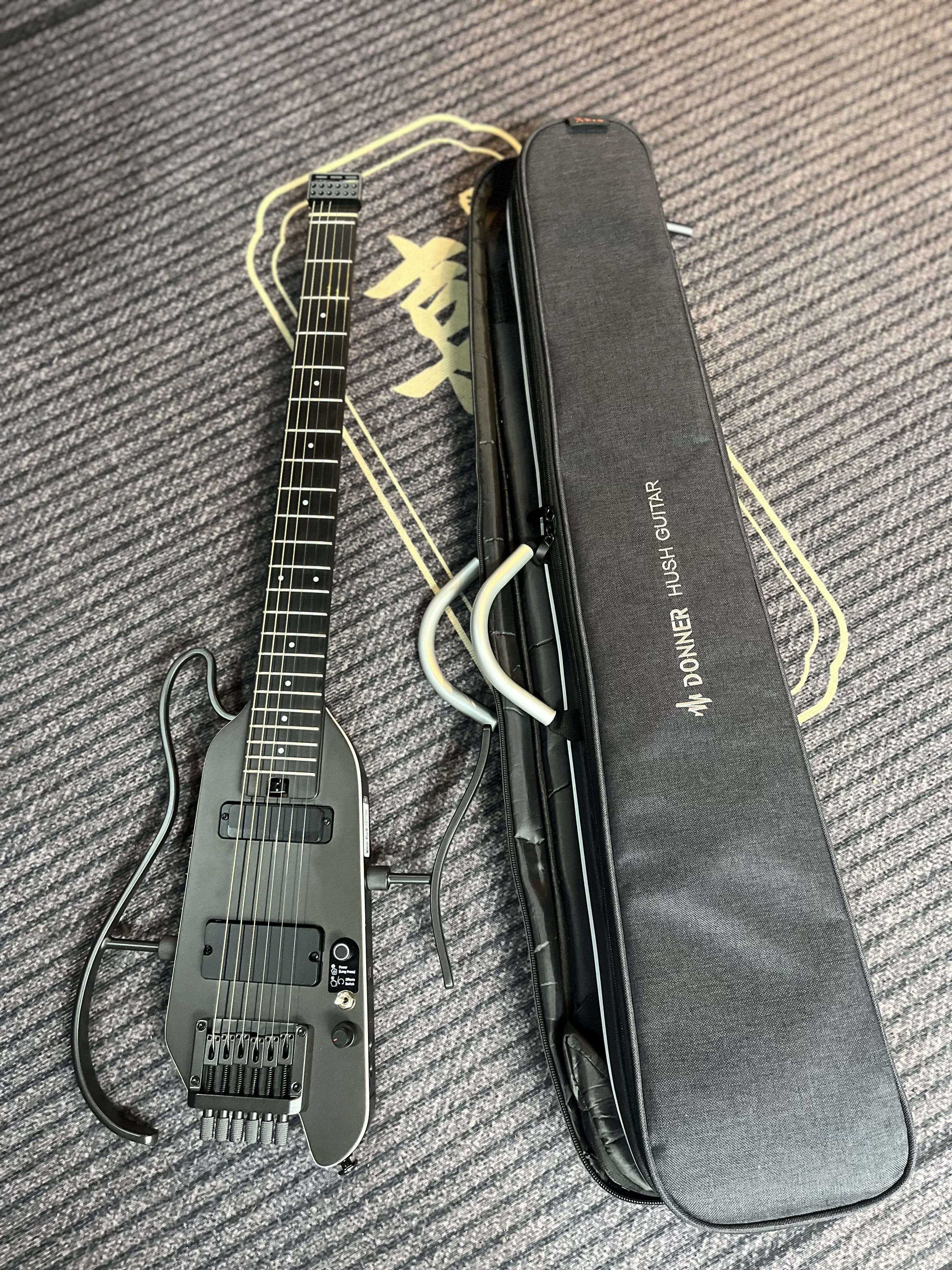 Donner HUSH-X PRO - Portable Electric Guitar with 38 Inch Lock