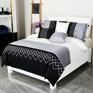 Rancho 100%polyester Microfiber Embroidery Comforter Luxury 7 Pieces OEM ODM Comforter Quilt Set