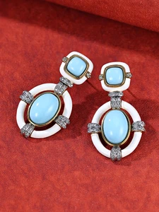 Religious Style Platinum Plated Bezel Setting Flower Earrings Zircon Adorned Clip-on Elegant Vintage Gift for Women