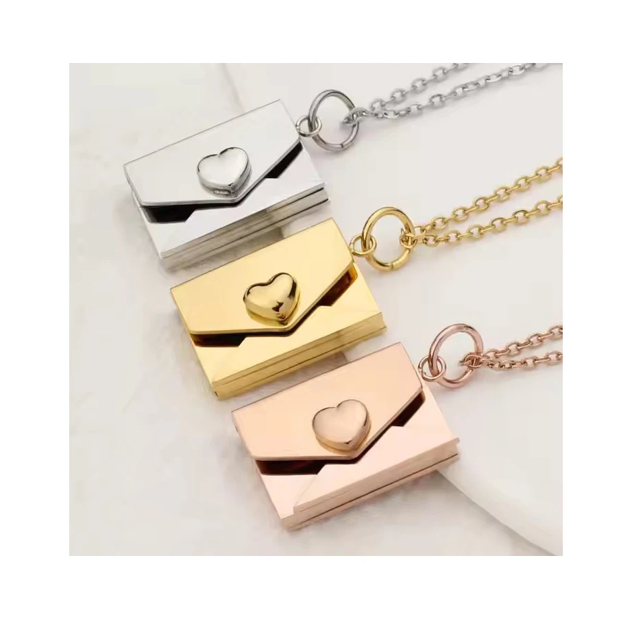 Personalized 18K Gold Plated Envelope Pendant Necklace Stainless Steel Engraved Love You Heart Envelope Necklace for Couple
