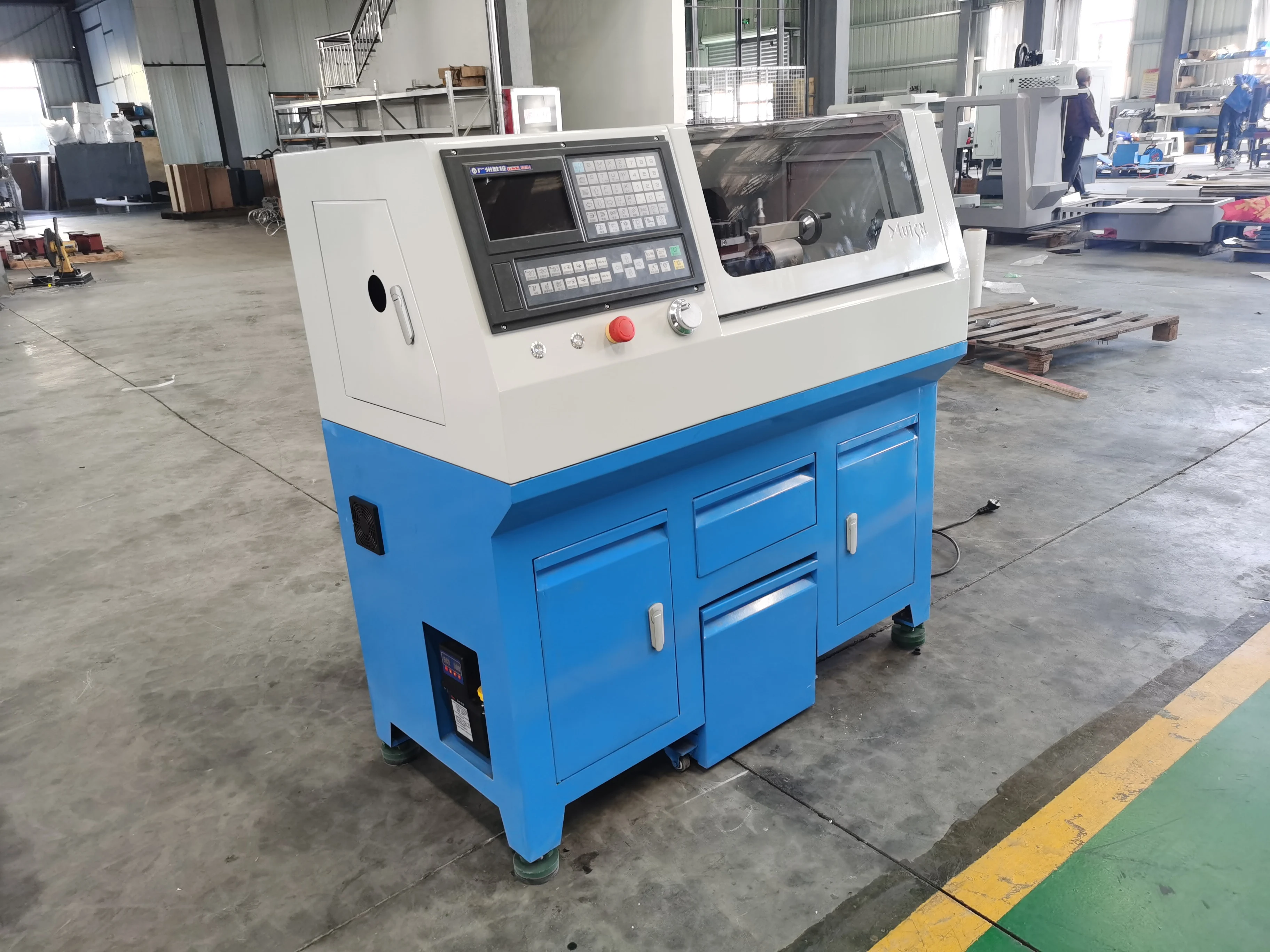 Mini CNC Lathe Machine  CNC210A  Servo Motor Alfa  System