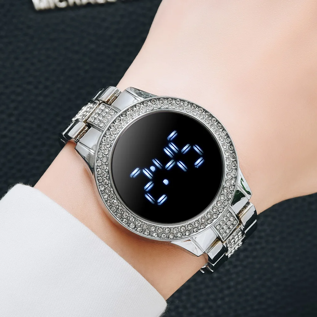 Jam fossil outlet touchscreen