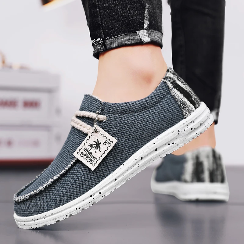 Hot Selling High Quality Canvas Shoes Men Casual Slip On Loafer Shoes Classic Comfortable Canvas