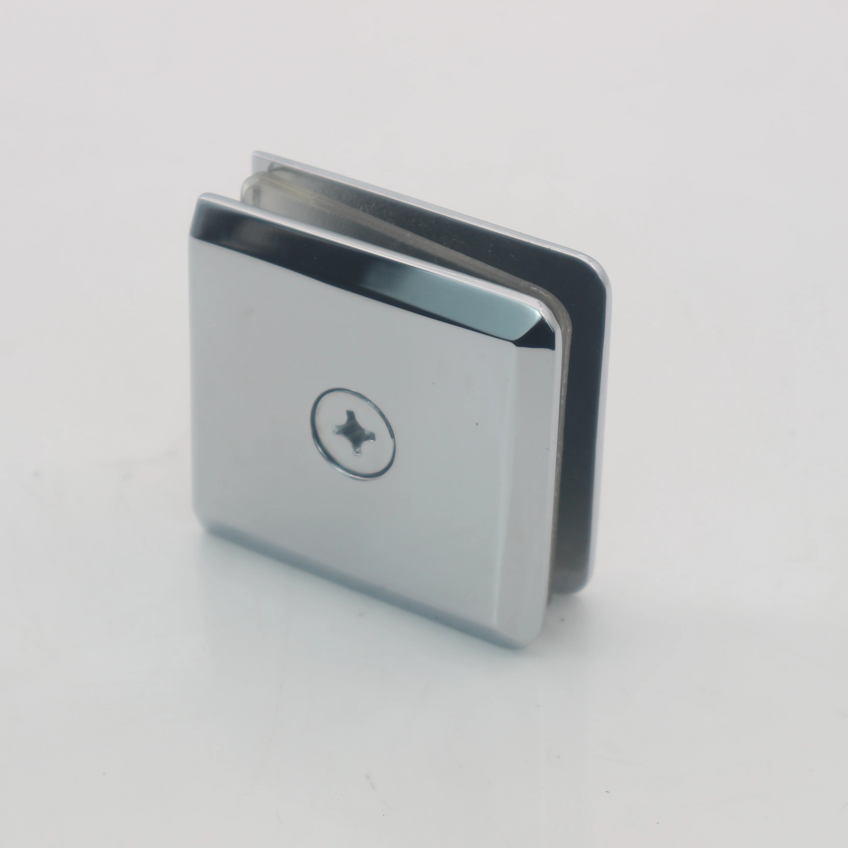 Fascetta Plastica Per Tubi Fino A 32mm. Fissaggio A Parete - Foto 4