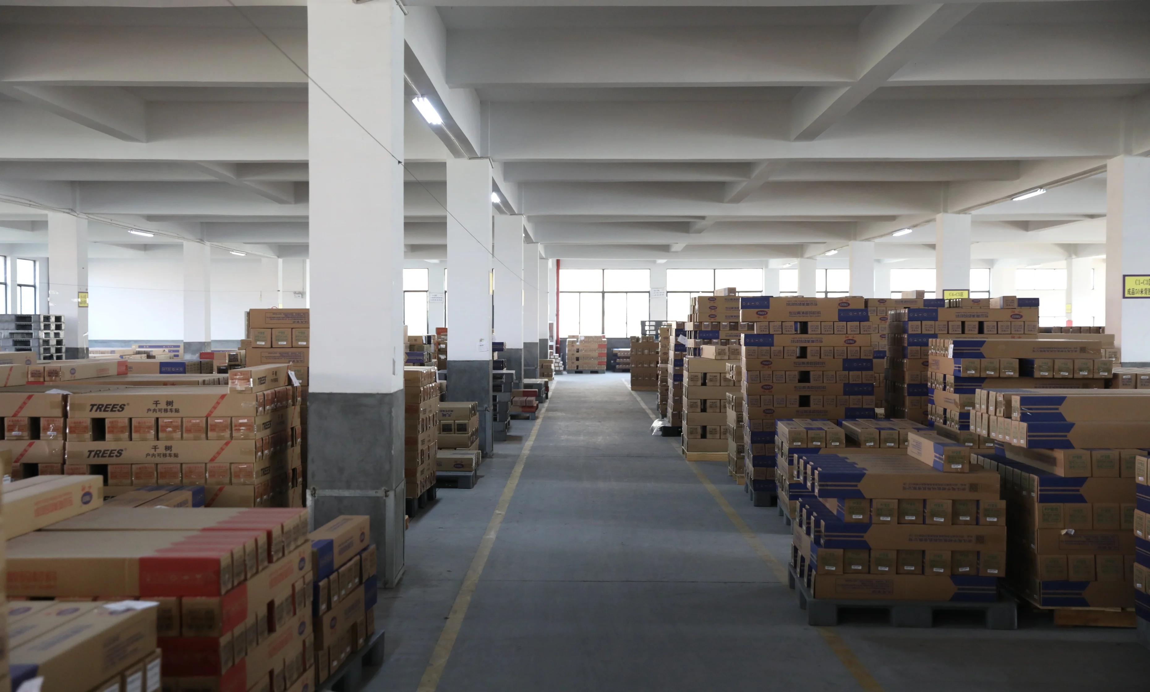 Hot Sale and Factory Price A3 A4 30/60*100cm DTF PET Film A3 A4 30/60cm Heat Transfer DTF Film Roll Sticker Material Factory manufacture