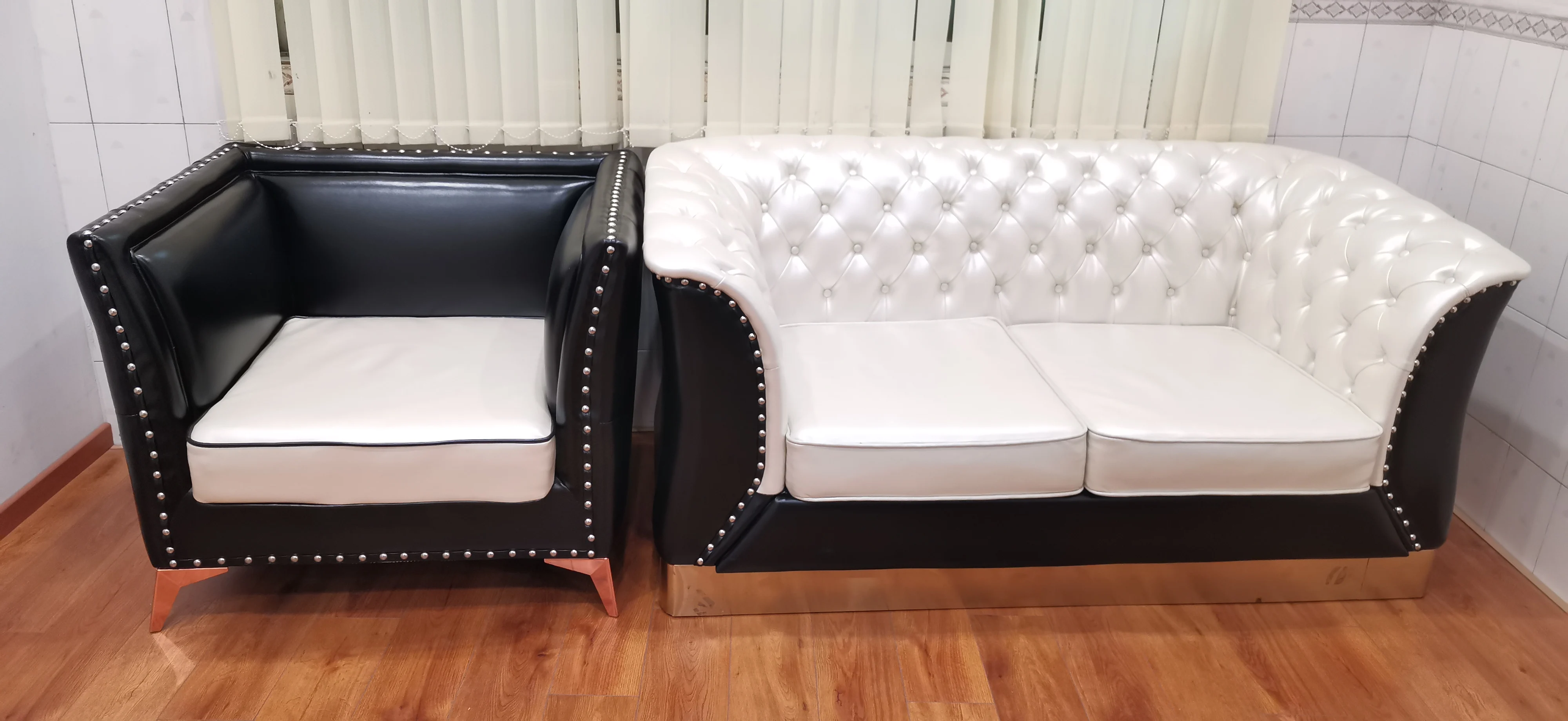 Tappezzeria Mobili Per Divani Tessuti Per Divani Classici E