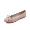 Pelle verniciata color kaki
