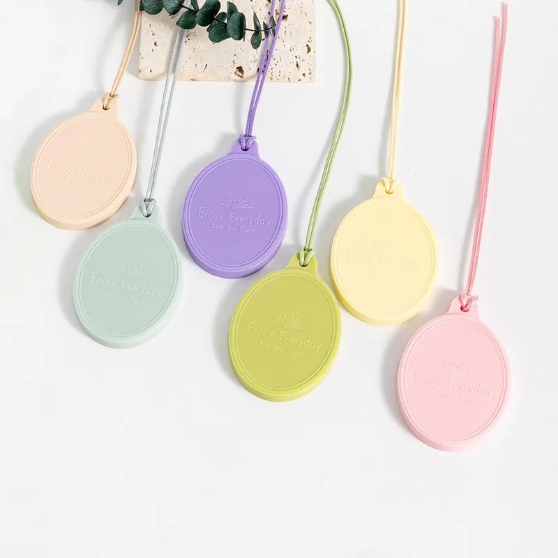 Low MOQ Customizable Packaging Non-Toxic Healthy Hanging Scented Card Car Room air Freshener Scent Labels