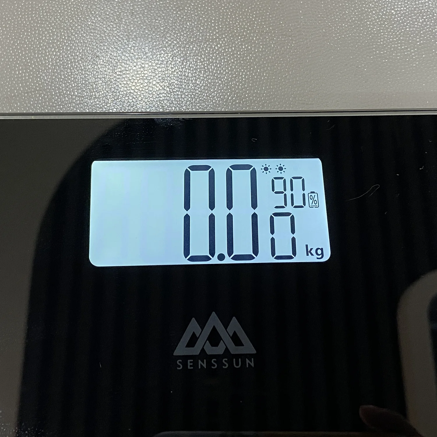 CAMRY Newest Product  Solar Energy Scale Big LCD Reading Environmental Friendly Solar Power Body Fat Measuring Scale