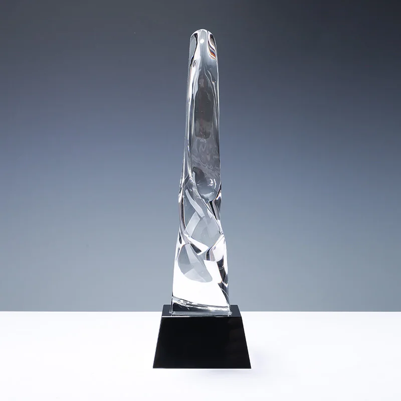 Factory direct custom k9 crystal creative twist crystal trophy supplier