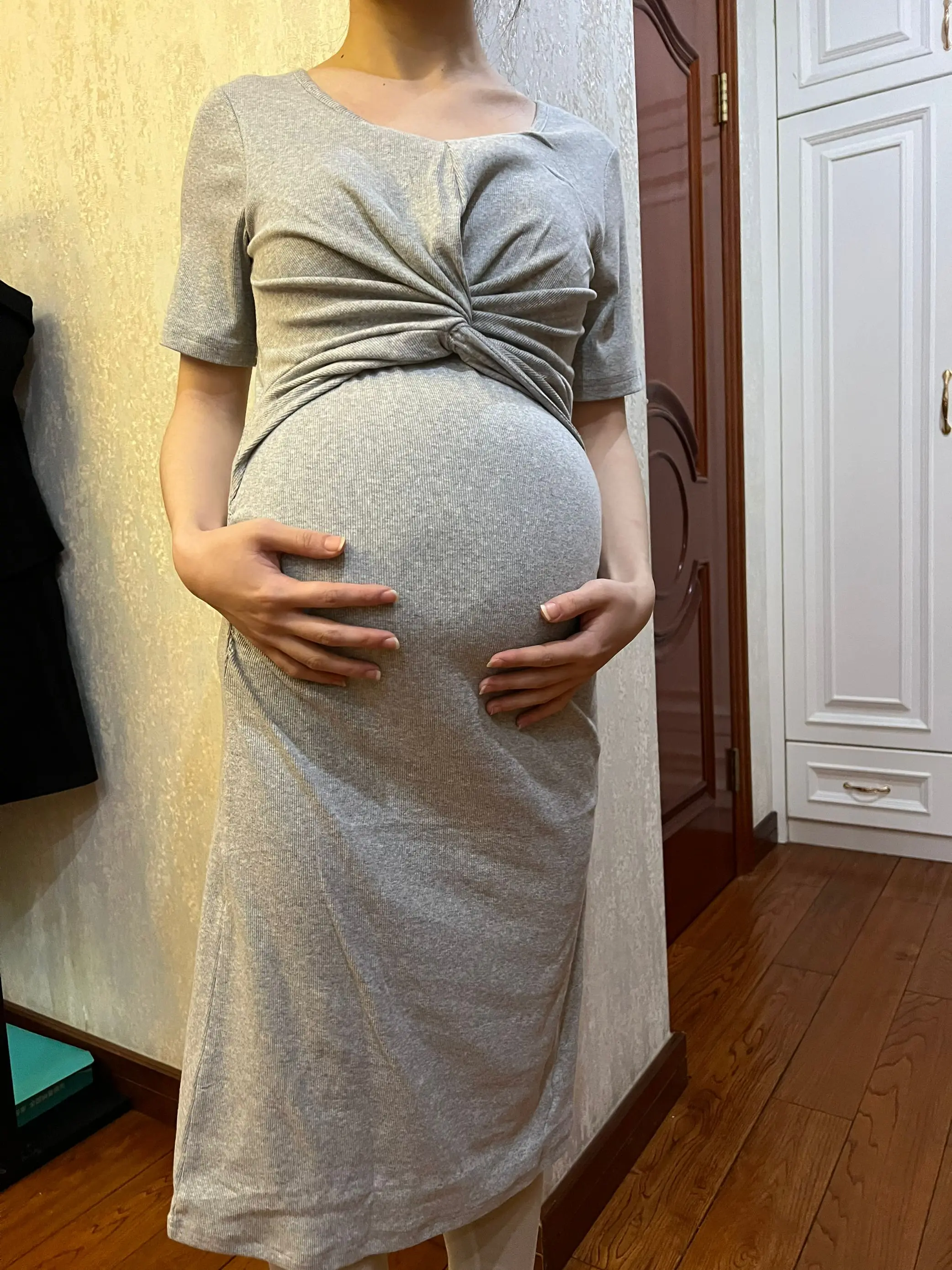 Solid Color Maternity Dress with Round Neck Long Sleeves Tight Knitted Pregnancy Outfit for Pregnant Women| Alibaba.com Solid Color Maternity Dress with Round Neck Long Sleeves Tight Knitted Pregnancy Outfit for Pregnant Women| Alibaba.com