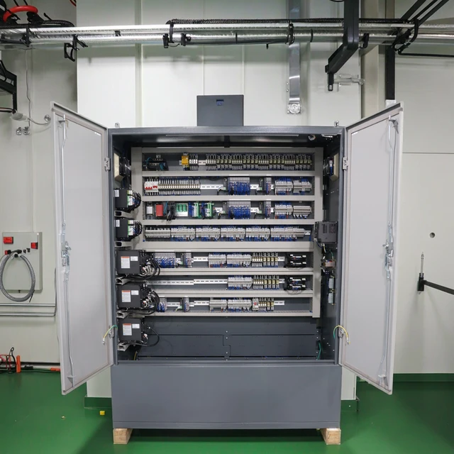 High Efficiency 12KV MV&HV Indoor Switchgear Systems Enhanced Electrical Safety for Power Steel Metal Power Transmission
