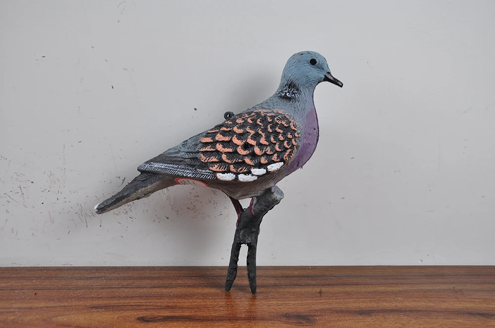 Rotating Wing PE  Plastic  Hunting Pigeon Decoy for Garden Decoration  Plastic Pigeon Decoy for Scare Birds