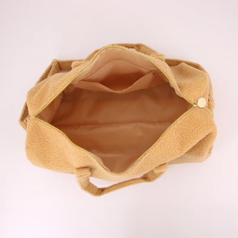 Custom logo Travel Duffle Bag Waterproof Weekender Luggage Carry on Tote Bags for Women Sport Gym Bag for Men supplier