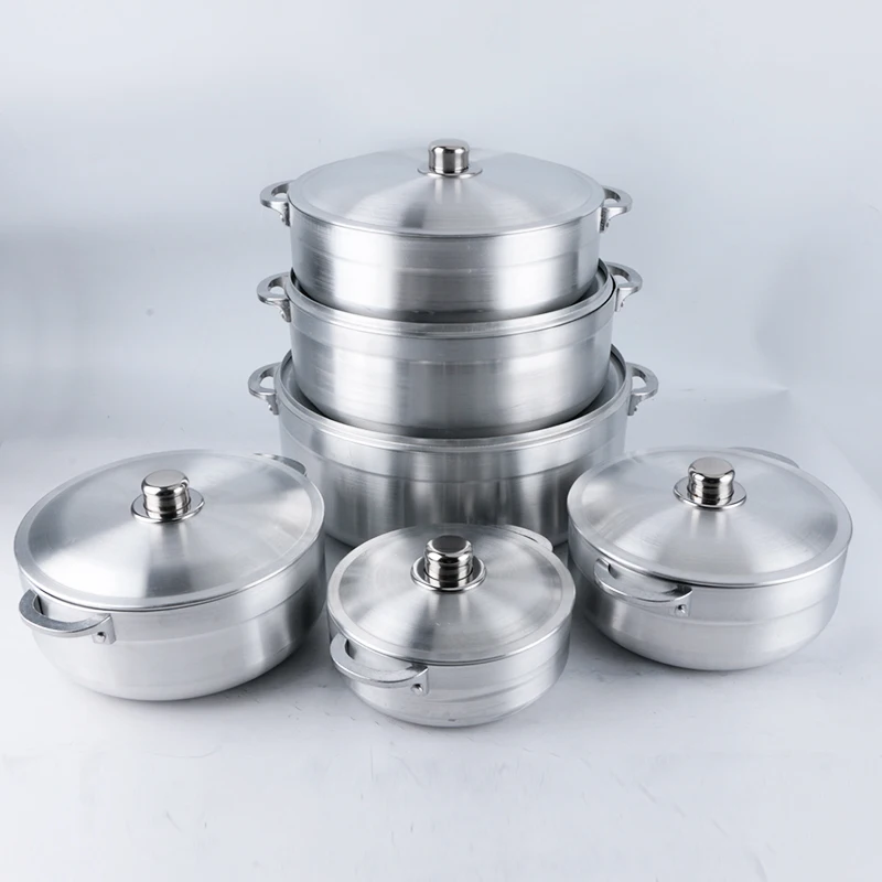 GSW Stahlwaren 3 Piece Cast Aluminium Cookware Set, 30 x 30 x 30 並行輸入品 GSW 3 Piece Cast Aluminium Cookware Set, Togo | Ubuy