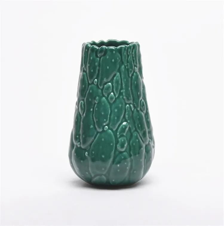 Indoor green color antique table vases ceramic items home decor for living room