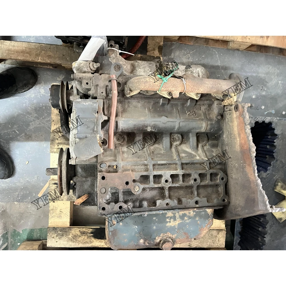 For Kubota V2203IDI Complete Engine Assy Used
