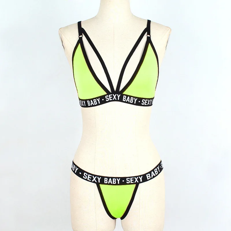 Young Girl Sexy Bra and Brief Sets Cute Bra and Panties Woman Bag Quantity Lingerie Hot Style_voghion.com