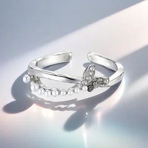 Wholesale Internet Celebrity Fashion Rings Accessory Luxury Design Alloy Zirconia Women Jewelry Rings for Holiday Party