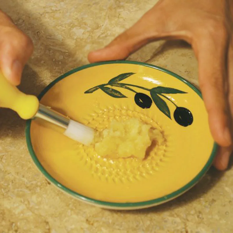 Custom Yellow and Green Olive Pattern Design Shaped Round Ginger Grater Plate Ceramic Chinese Garlic Grater Plates