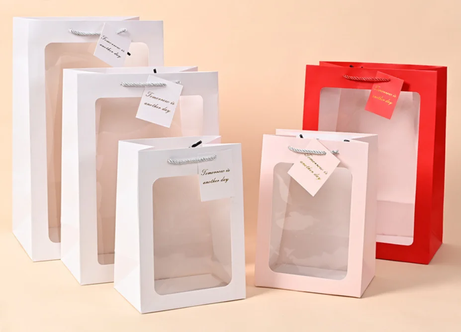 Wholesale Custom Logo Paper Bag Recyclable Shopping Gift Packaging