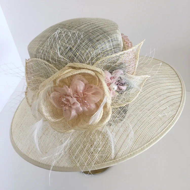 New Mint Green Sinamay Fascinator Church, Wedding, Bridal store Shower, Kentucky Derby, Race Day, Fashion, Vintage Hat, Percher, Veil