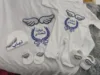 Alas con borde azul zafiro y fondo blanco (sin personalización)