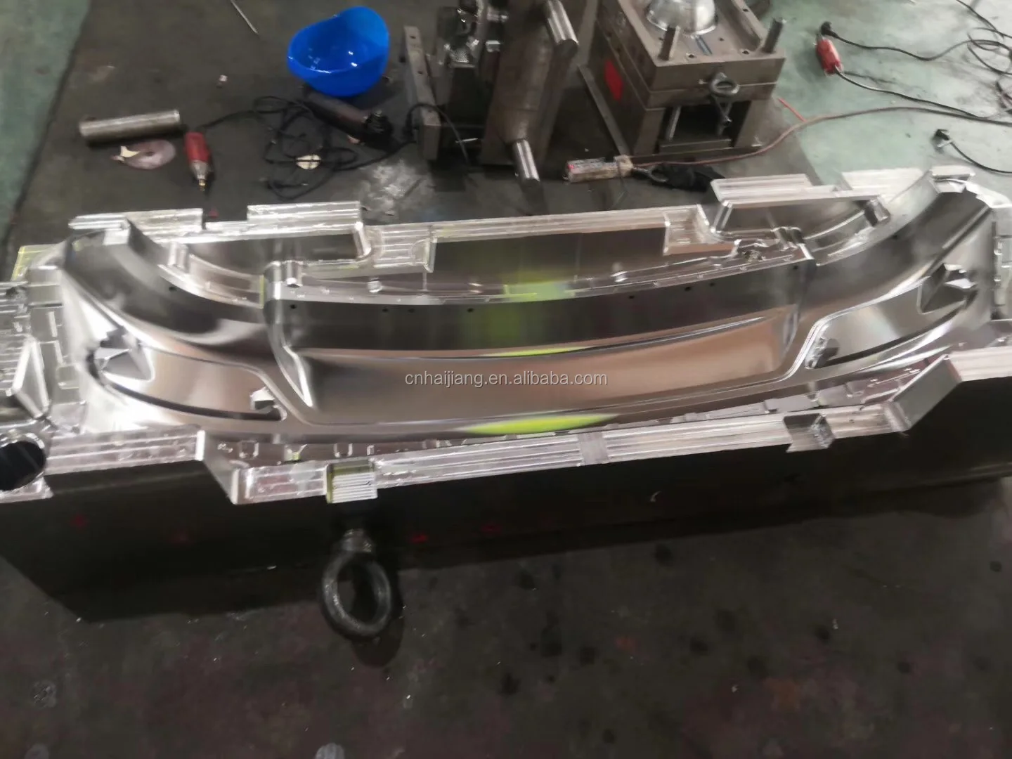 Large Size Auto Parts Plastic Car Bumper Molding Machine Buy