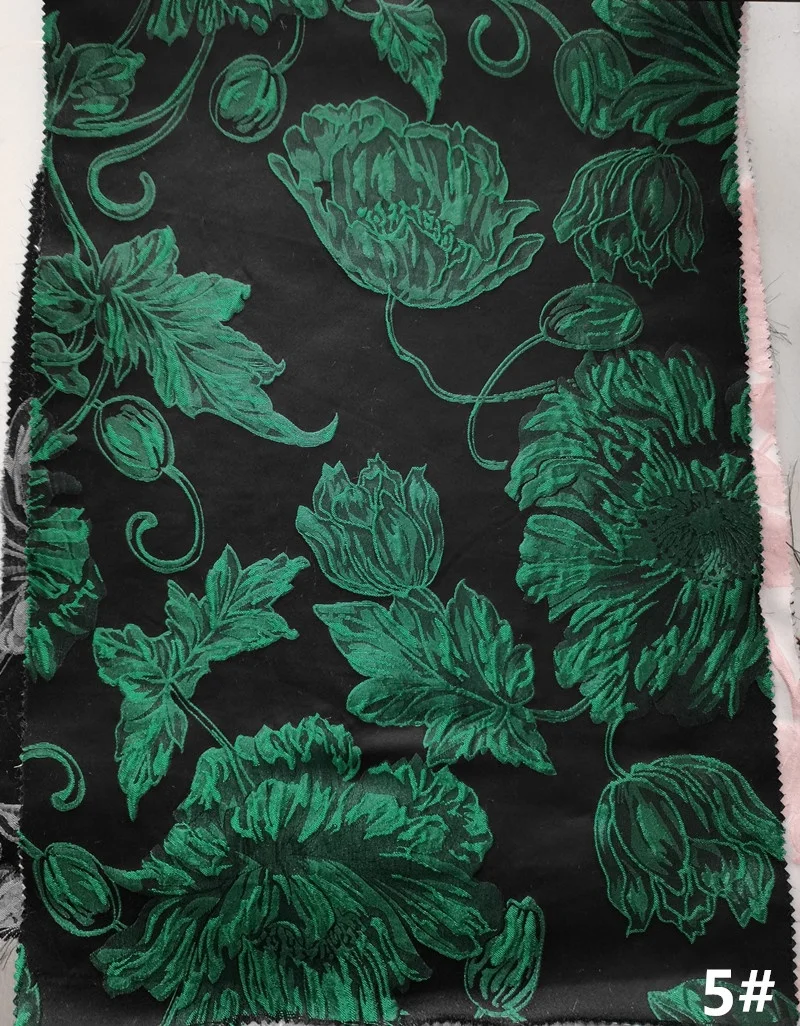 178gsm Floral Design Custom Color  Woven Brocade Jacquard Outcoat Clothing Fabric