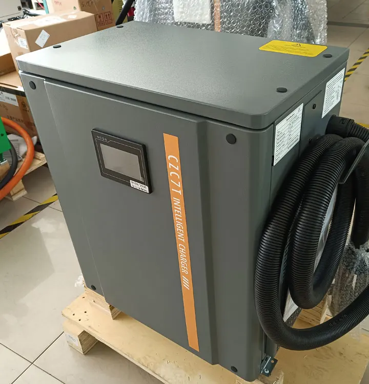 Lithium Battery Charger Industrial 100v 200A Forklift Charger High Frequency CE EMC UL Certification  CZC7T