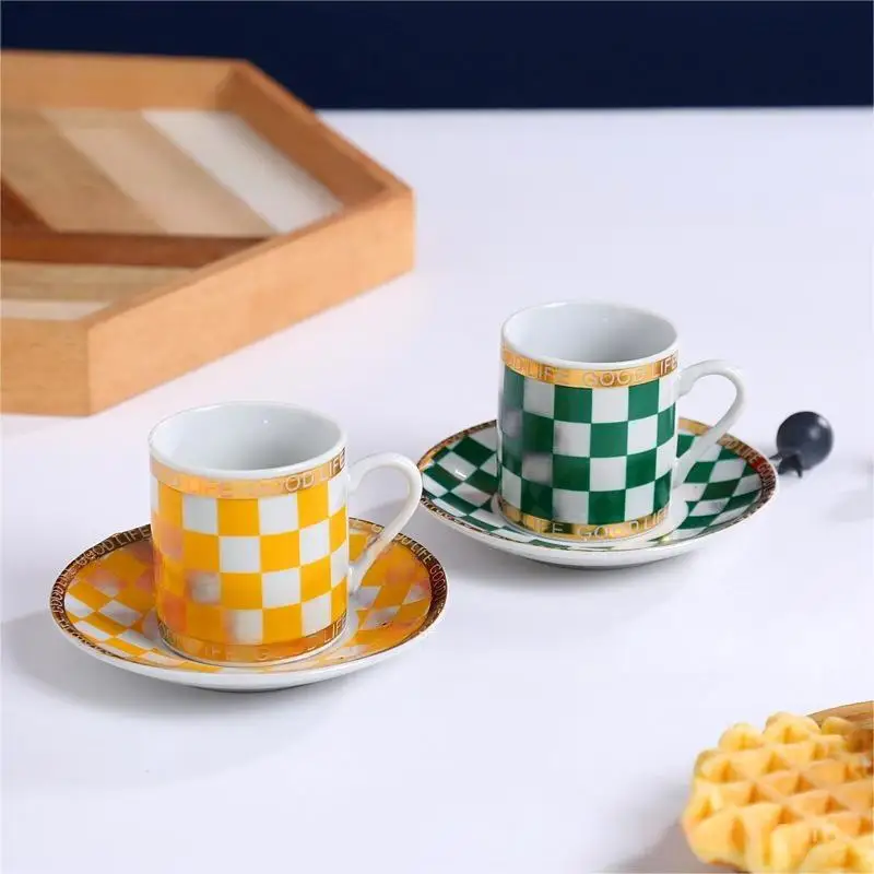High Quality Arabia Golden Color Ceramic Coffee Cup and Saucer Turkish Ethiopian 12pcs Tea Set
