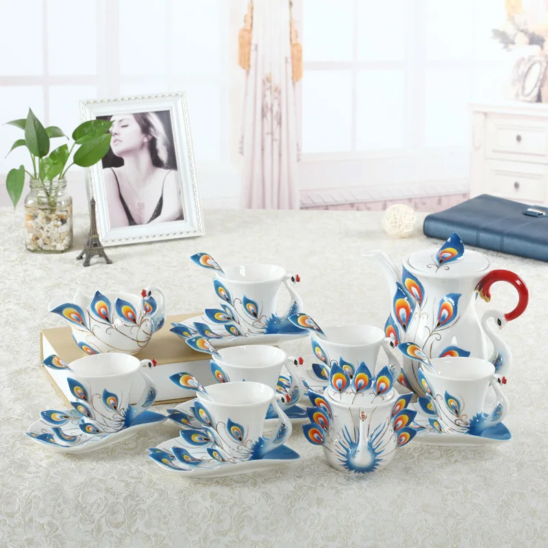 Eco Friendly Peacock Shape Teacup and Saucer Enamel  Porcelain Tea Set Ceramic Turkish Tea Sets With Teapot Porcelain