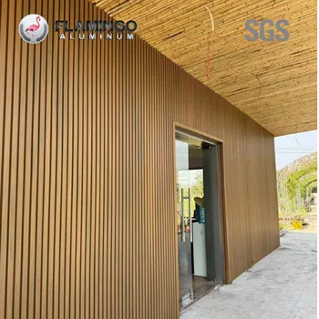 China Factory WPC Wall Cladding Outdoor Building Material Wooden Grain Co-extrusion Wall Panel