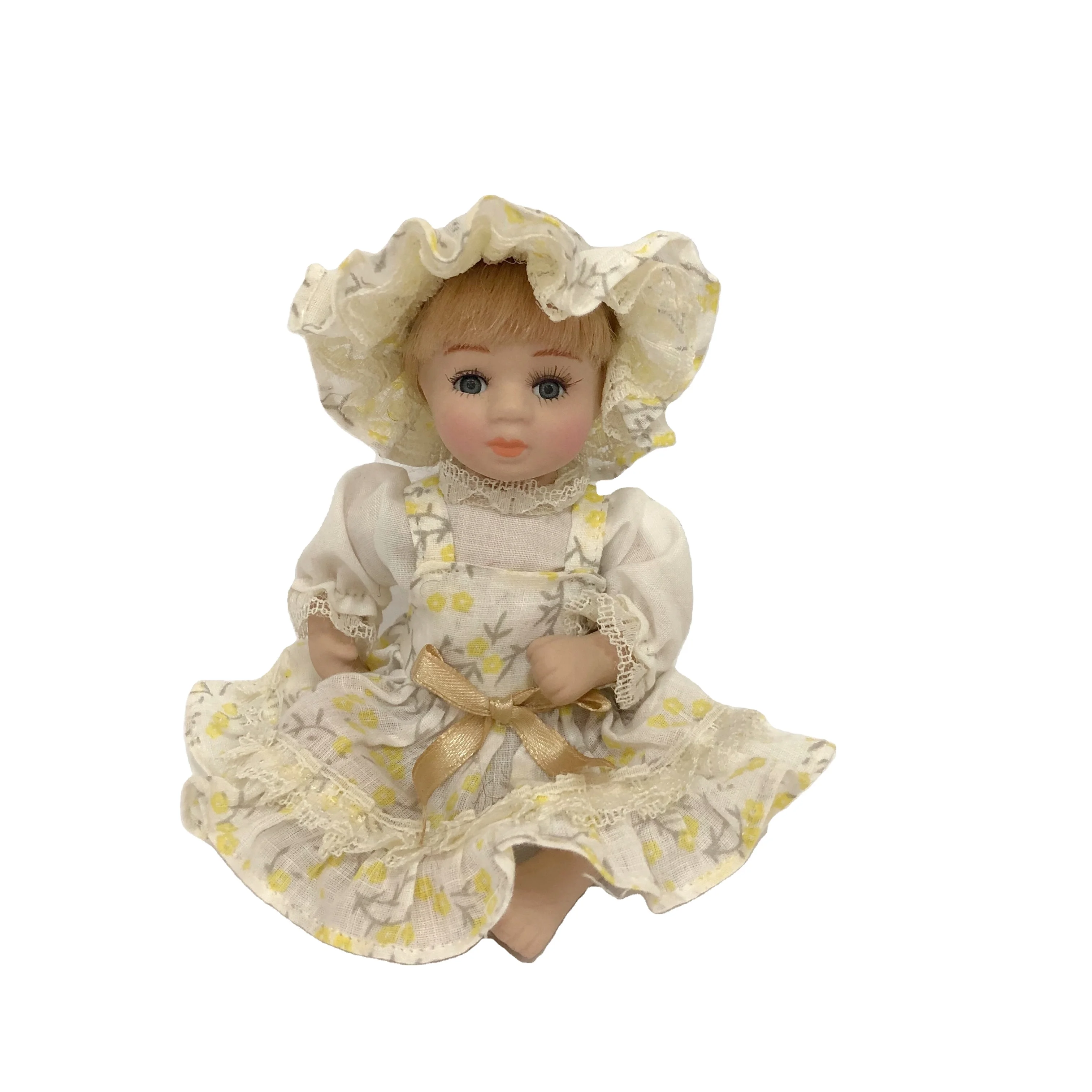 Rural style Porcelain dolls with nice cloth
