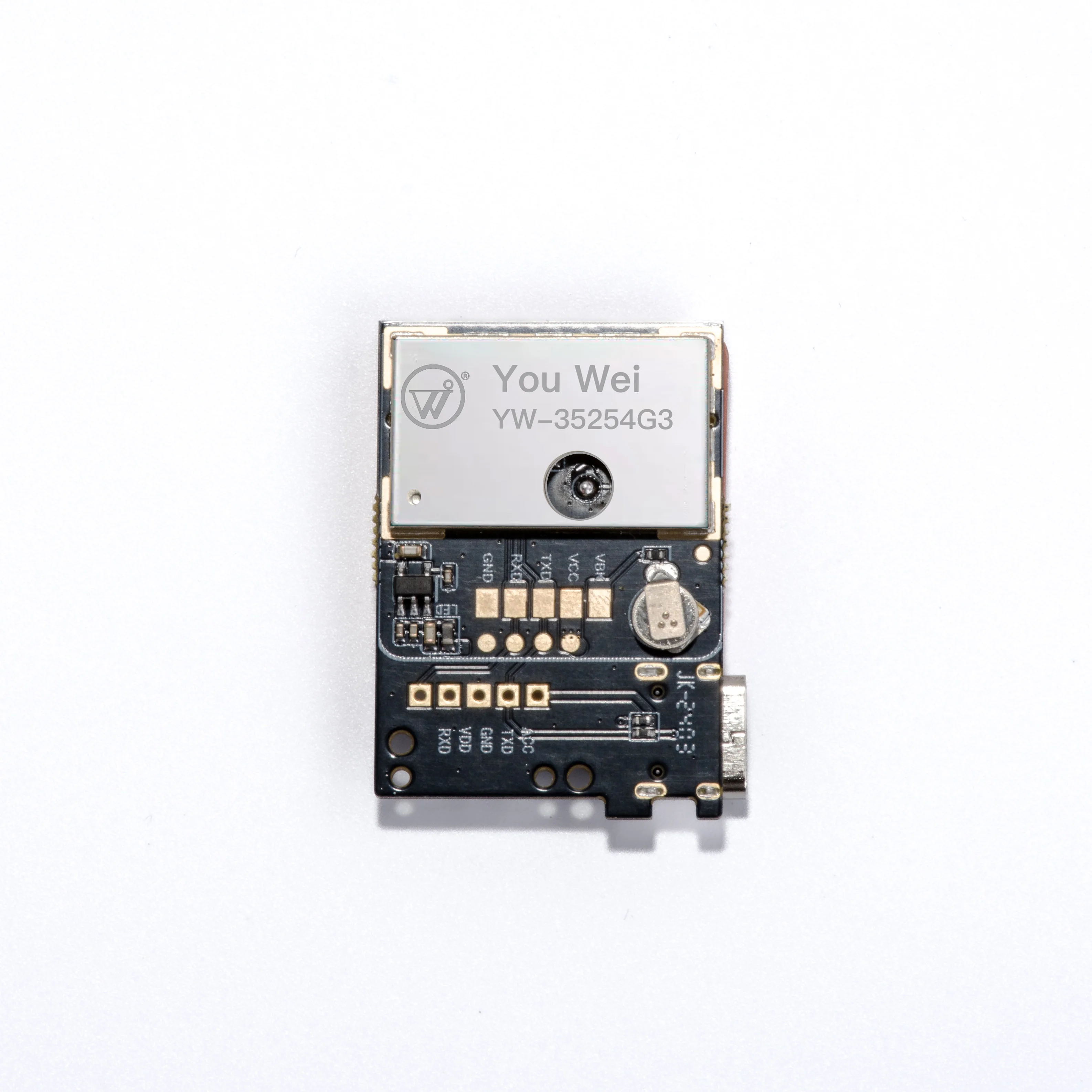Brand New Original GPS Module with GK-9501 Chipset 35*25 Size and 3.6V Voltage for Wireless Communication