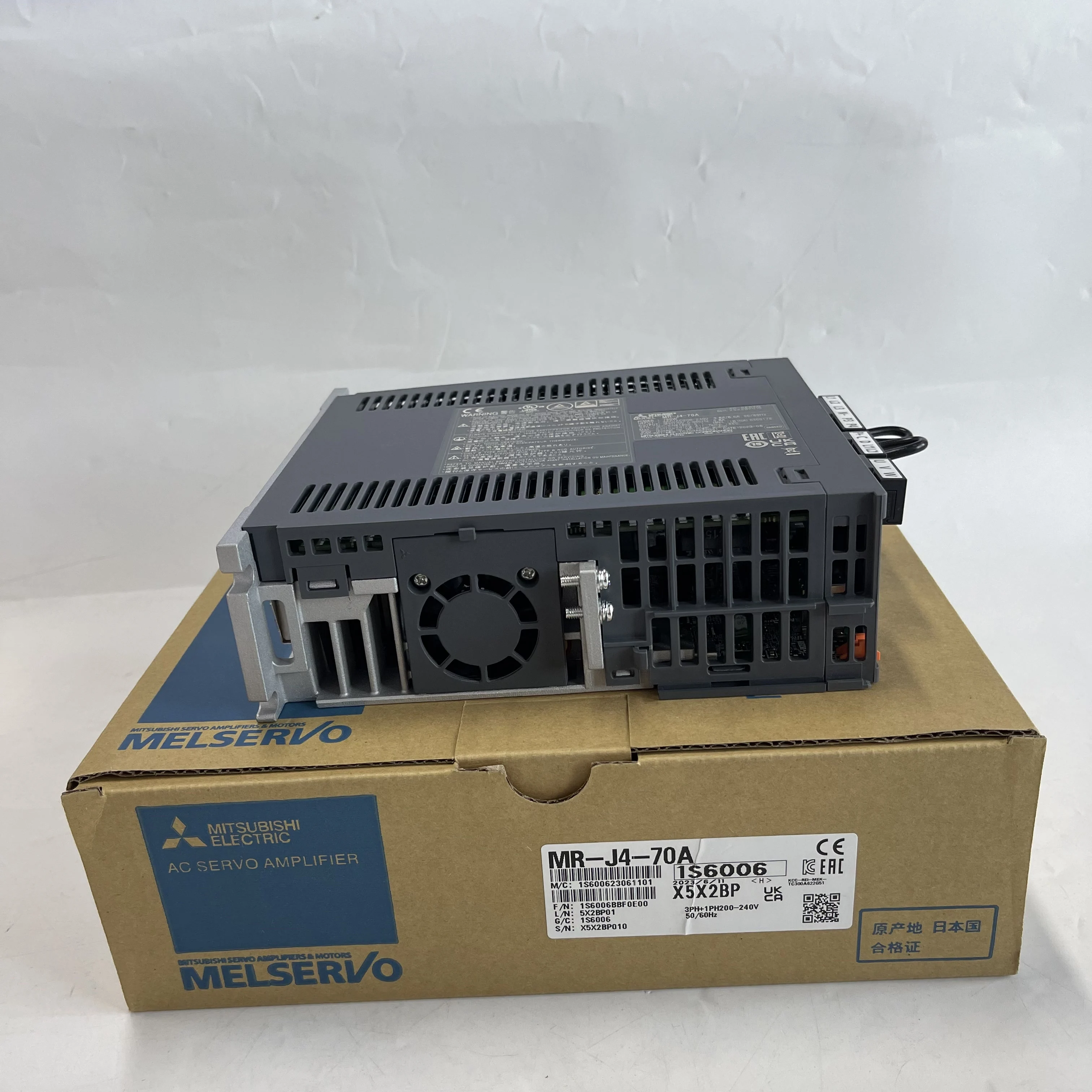 MITSUBISHI AC Servo Amplifier MR-J4-70A MITSUBISHI AC Servo Amplifier MR-J4-70A