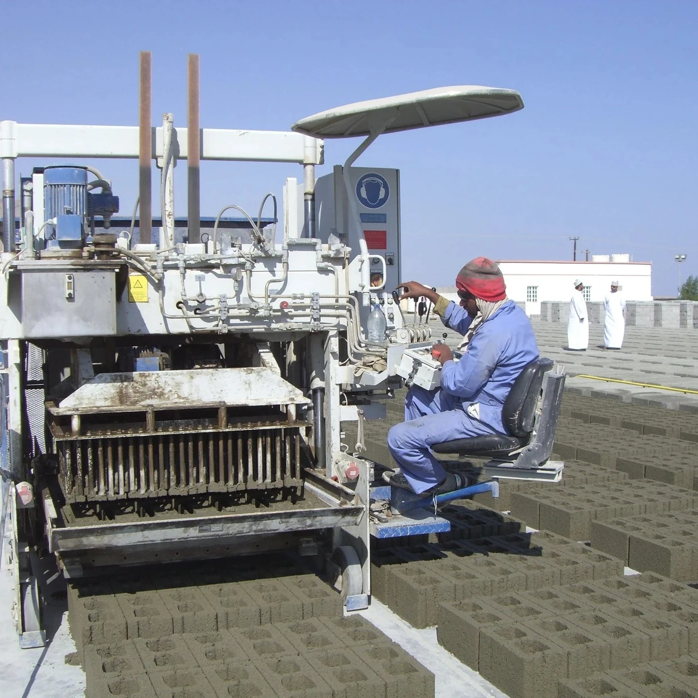 Qmy10-15 Thiết bị tạo gạch di động kiểu đẻ trứng Máy tạo gạch bê tông tự động kiểu khóa liên động