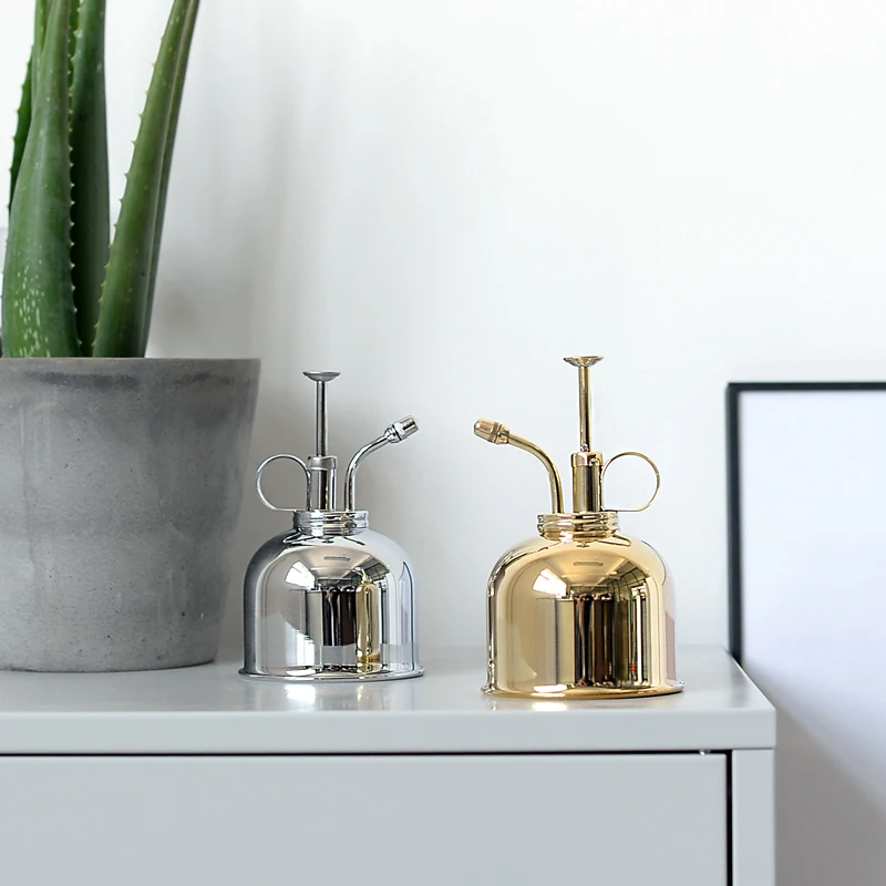 Wholesale 300ML Vintage Mini Brass Watering Sprayer Bottle Metal Succulent  Plants Flower Gardening Spraying Cans Shining Surface