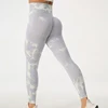 Tie-dye gris claro
