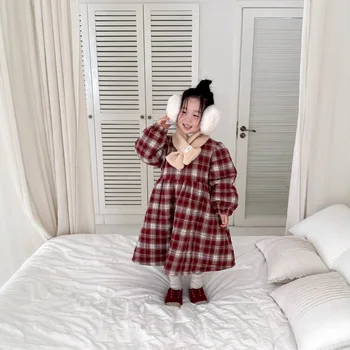 2025 Winter Kids' Baby Dresses Crocheted Cotton Korean-Style Thickened Plaid Dress with Retro Loose Fit Puffed Sleeves