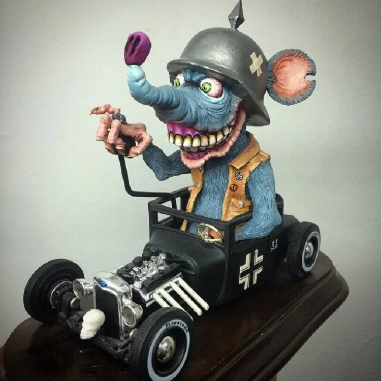 15cm Rat Fink Car Trend Toy Repairer Car Shake Head Doll