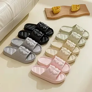 Hot Selling Ladies Summer Indoor for Slippers with Open Toe EVA Outsole New Four-leaf Clover Patterned Quiet for Home Bathroom